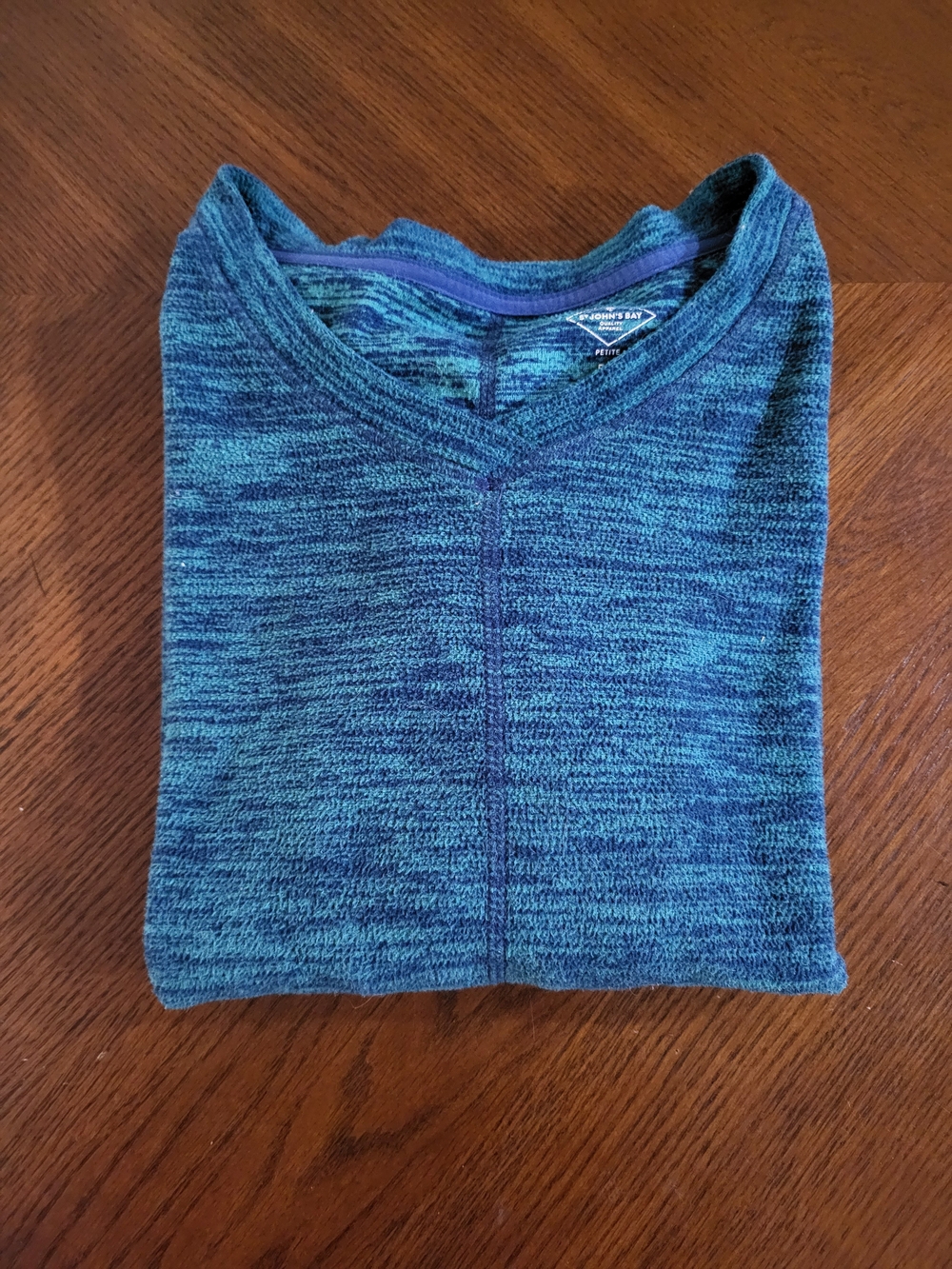 St John’s Bay Petite PL Green Heathered V-Neck Sweater - Picture 7 of 7